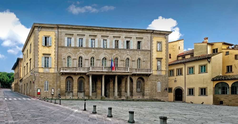 Non dimenticate di inserire nel vostro itinerario e di visitare il Palazzo della Provincia di Arezzo
